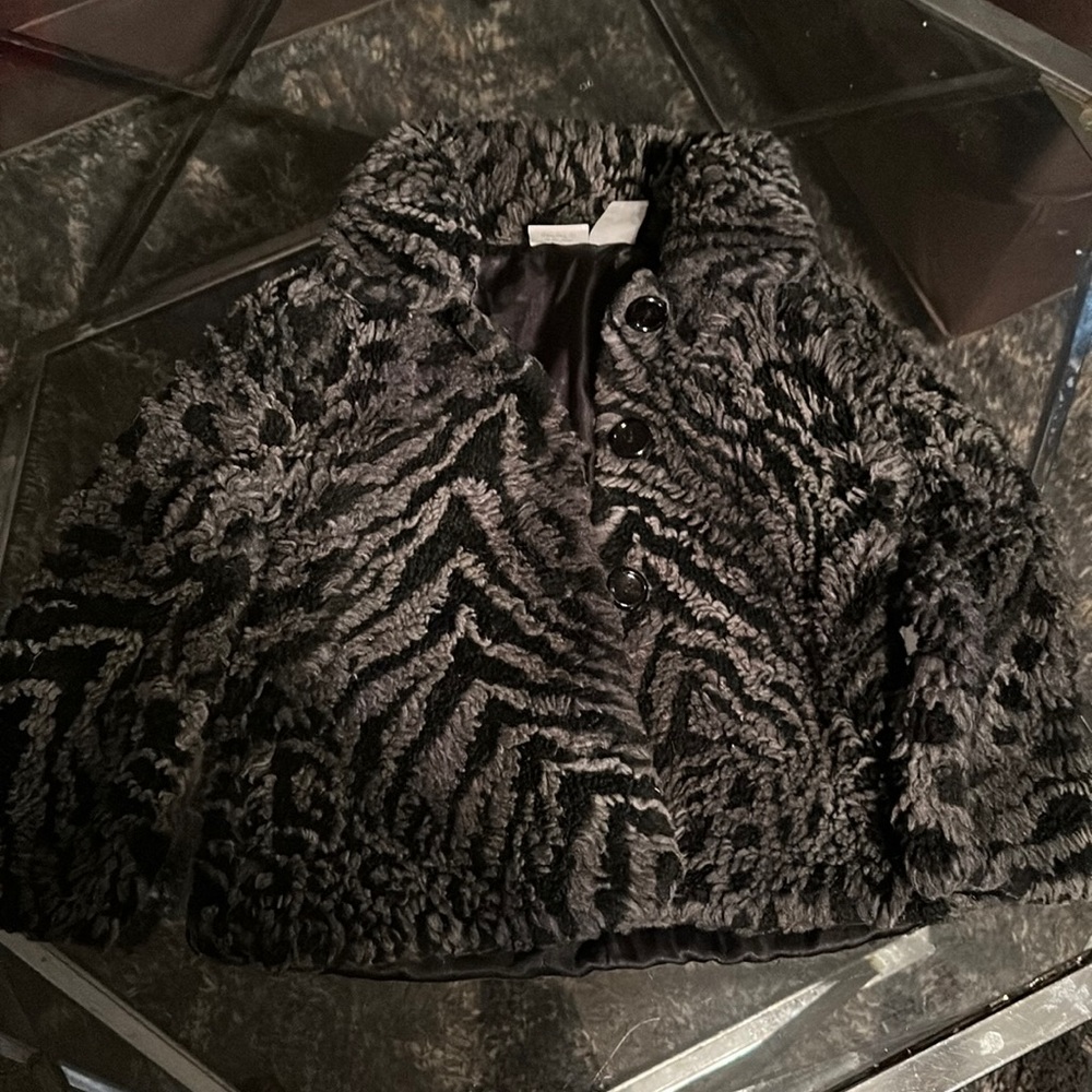 Girls faux fur coat size 4T